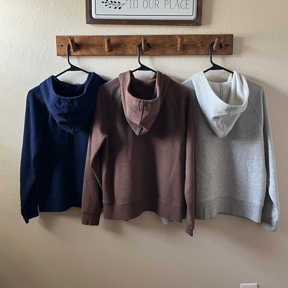 GAP Women’s Hoodie Bundle 3 Pack Full Zip Logo Zip Hoodies Size S - Picture 3 of 3